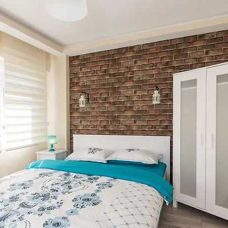Apartament White Rose *