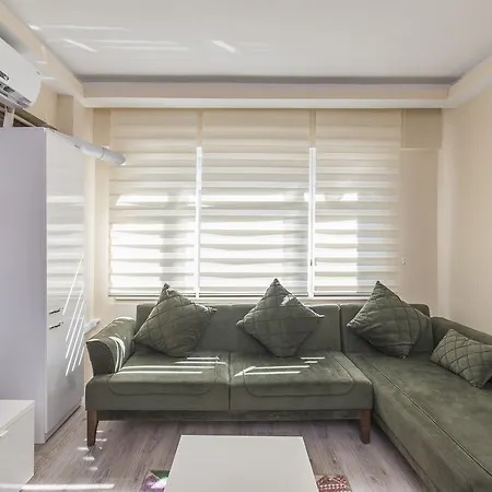 White Rose Lejlighed *